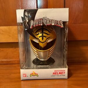 Bandai Power Rangers White Ranger Helmet - Gold & White
